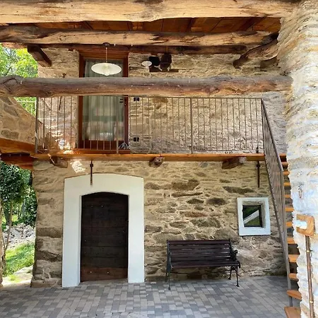 La Fnera Apartman Cavaliggi