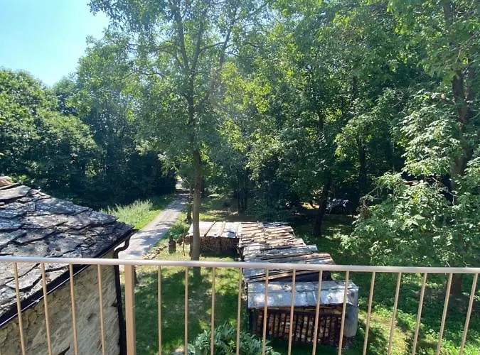 La Fnera Apartment *